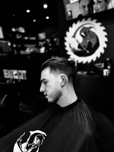 Head Cut Barbershop